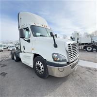 2017 Freightliner CASCADIA 125