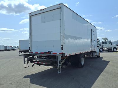 2018 Freightliner M2 106