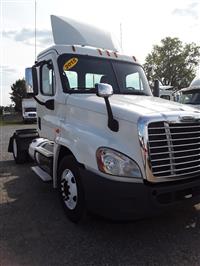 2015 Freightliner CASCADIA 125