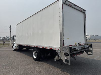 2019 Freightliner M2 106
