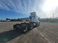 2018 Freightliner CASCADIA 125