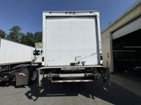 2018 Freightliner FLT8664T