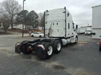 2020 Freightliner CASCADIA 125