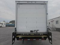 2017 Freightliner M2 106