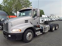 2017 Mack CXU600