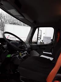 2015 Freightliner M2 106