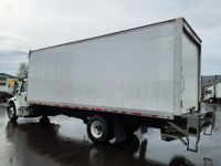 2018 Freightliner M2 106