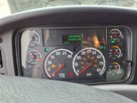 2020 Freightliner M2 106