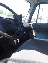 2015 Freightliner M2 106