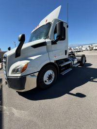 2020 Freightliner NEW CASCADIA 116