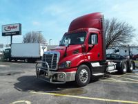 2020 Freightliner CASCADIA 113