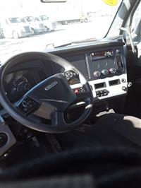 2021 Freightliner NEW CASCADIA PX12664