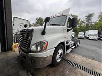 2018 Freightliner CASCADIA 125