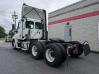 2020 Freightliner CASCADIA 125