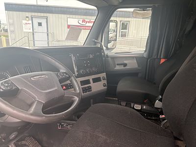 2019 Freightliner NEW CASCADIA PX12664