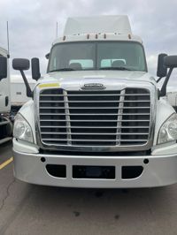 2019 Freightliner CASCADIA 125