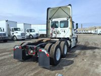 2021 Freightliner NEW CASCADIA PX12664