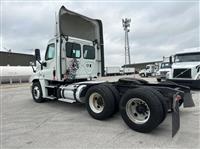 2020 Freightliner CASCADIA 125