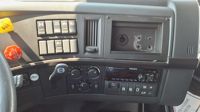 2020 Volvo VNR64T-640