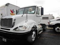 2007 Freightliner COLUMBIA 120