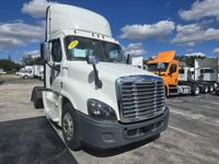 2020 Freightliner CASCADIA 125