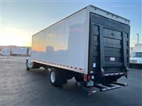 2018 Freightliner M2 106