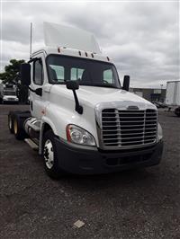 2018 Freightliner CASCADIA 125