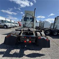 2019 Freightliner NEW CASCADIA 126