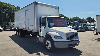 2019 Freightliner M2 106