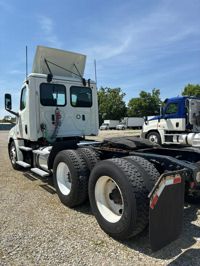 2019 Freightliner NEW CASCADIA PX12664