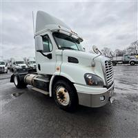 2018 Freightliner CASCADIA 113