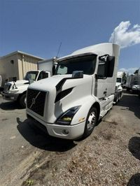 2020 Volvo VNR64T-640