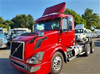 2017 Volvo VNL64T