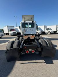 2018 Freightliner CASCADIA 125