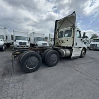 2021 Freightliner NEW CASCADIA PX12664