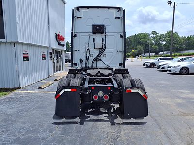 2019 Freightliner CASCADIA 125