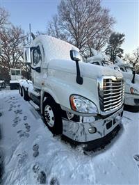 2017 Freightliner CASCADIA 125