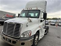 2015 Freightliner CASCADIA 125