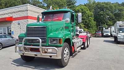 2020 Mack CMM64T