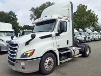 2019 Freightliner NEW CASCADIA 126