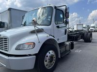 2019 Freightliner M2 106