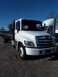 2017 Hino 338