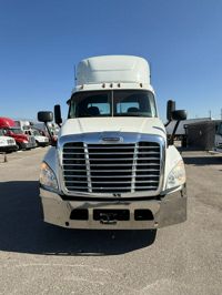 2018 Freightliner CASCADIA 125