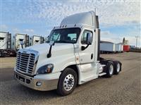 2015 Freightliner CASCADIA 125