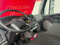 2016 Freightliner M2 106
