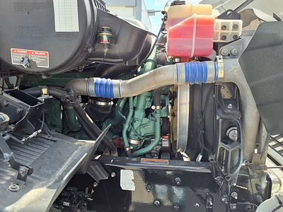 2020 Volvo VHD64BT300