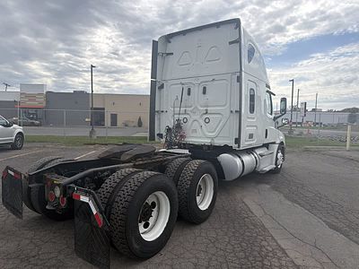 2019 Freightliner NEW CASCADIA PX12664