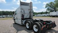 2019 Volvo VNR64T-640