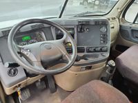 2016 Freightliner CASCADIA 125