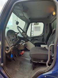 2015 Freightliner M2 106